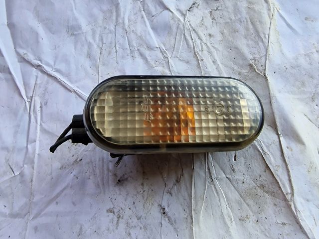 bontott VW GOLF III Sárvédő Irányjelző (Pozíciófüggetlen)