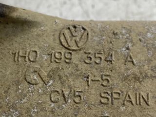 bontott VW GOLF III Tartó Bak