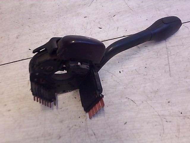 bontott VW GOLF III Vészvillogó Kapcsoló