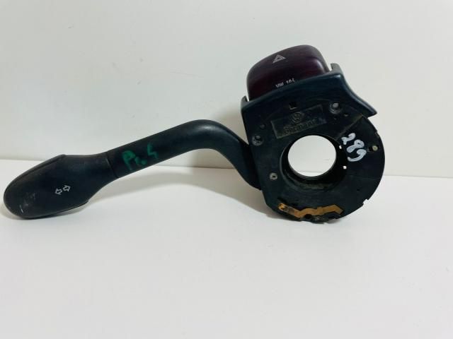 bontott VW GOLF III Vészvillogó Kapcsoló