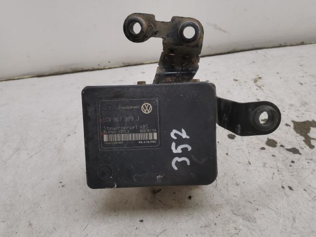 bontott VW GOLF IV ABS Kocka