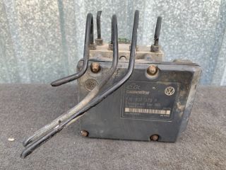 bontott VW GOLF IV ABS Kocka