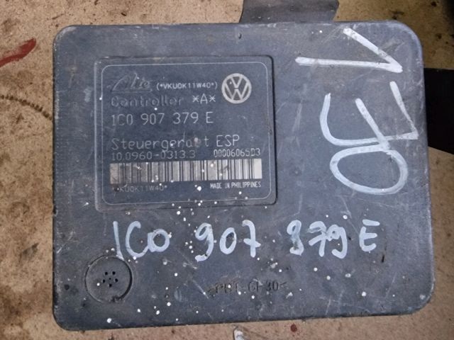 bontott VW GOLF IV ABS Kocka