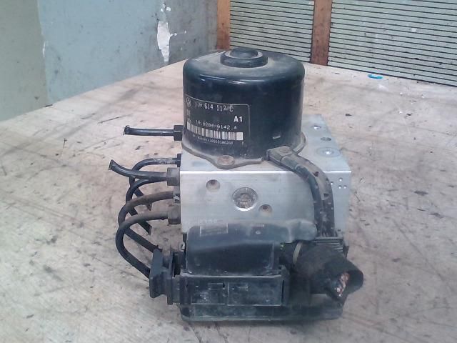 bontott VW GOLF IV ABS Kocka