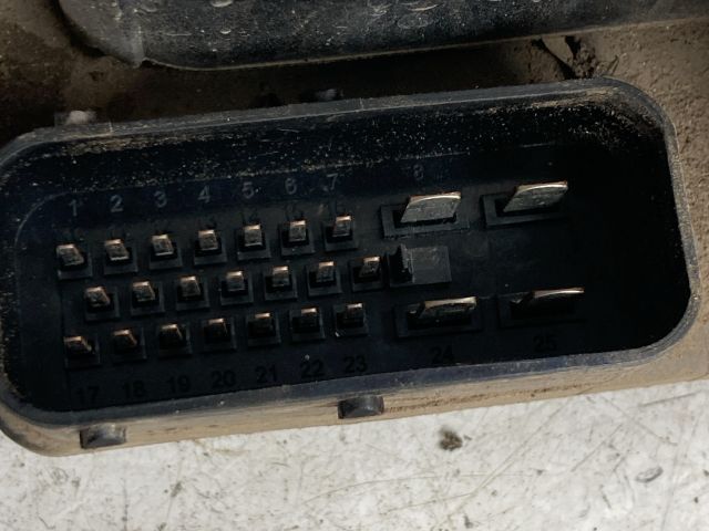 bontott VW GOLF IV ABS Kocka