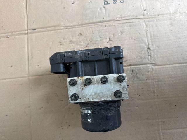 bontott VW GOLF IV ABS Kocka