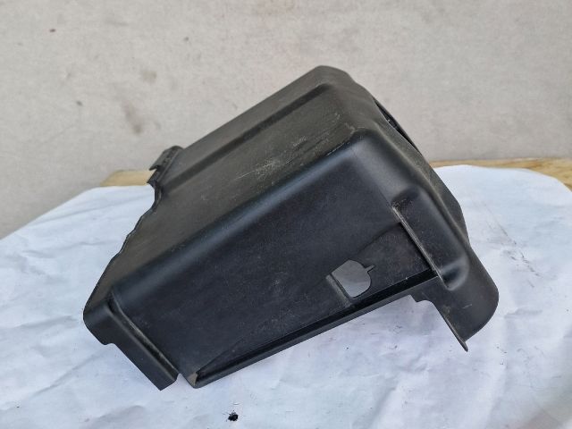 bontott VW GOLF IV Akkumulátor Fedél