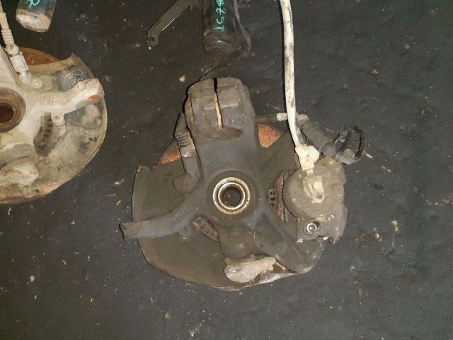 bontott VW GOLF IV Bal első Csonkállvány Kerékaggyal