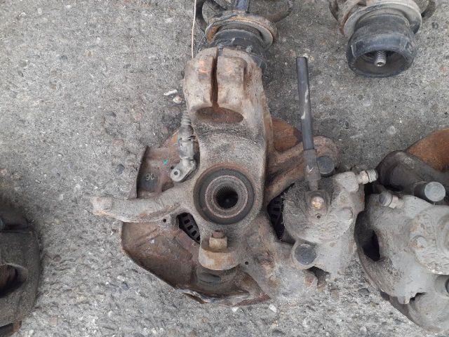 bontott VW GOLF IV Bal első Csonkállvány Kerékaggyal