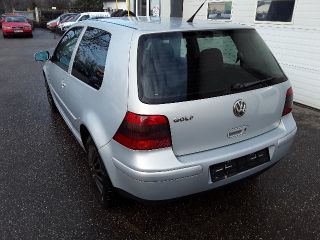 bontott VW GOLF IV Bal első Féknyereg Munkahengerrel