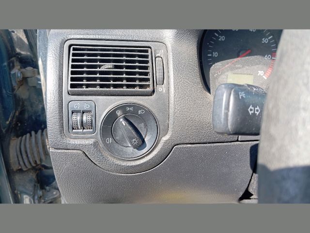 bontott VW GOLF IV Bal első Gólyaláb (Lengécsillapító, Rugó)