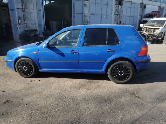 bontott VW GOLF IV Bal első Gólyaláb (Lengécsillapító, Rugó)