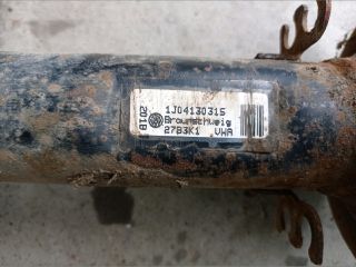 bontott VW GOLF IV Bal első Gólyaláb (Lengécsillapító, Rugó)