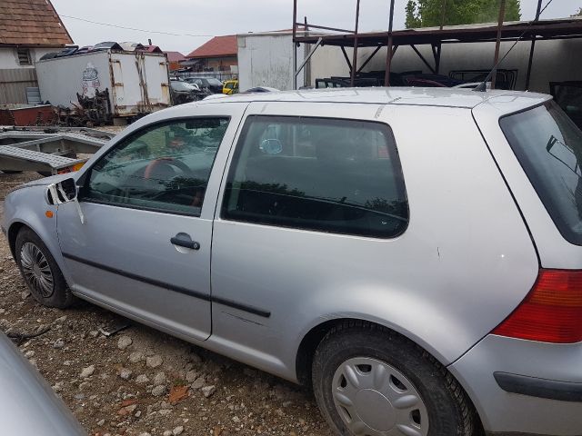 bontott VW GOLF IV Bal első Gólyaláb (Lengécsillapító, Rugó)