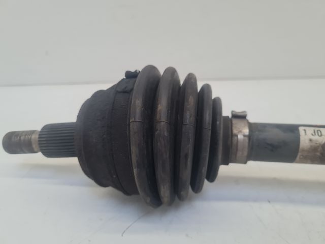 bontott VW GOLF IV Bal Féltengely