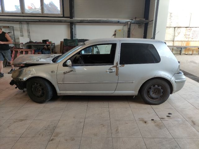 bontott VW GOLF IV Bal hátsó Féknyereg Munkahengerrel