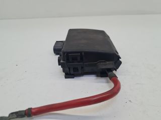 bontott VW GOLF IV Biztosítéktábla Motortér