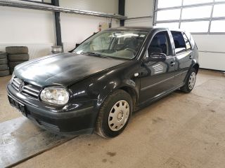 bontott VW GOLF IV Biztosítéktábla Motortér