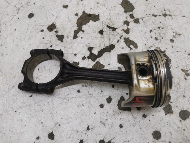 bontott VW GOLF IV Dugattyú és Hajtókar