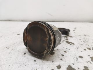 bontott VW GOLF IV Dugattyú és Hajtókar