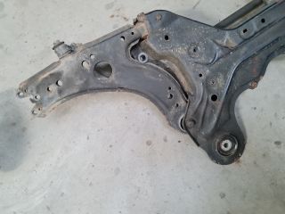 bontott VW GOLF IV Első Bölcső