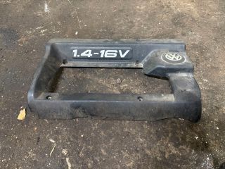 bontott VW GOLF IV Felső Motorburkolat