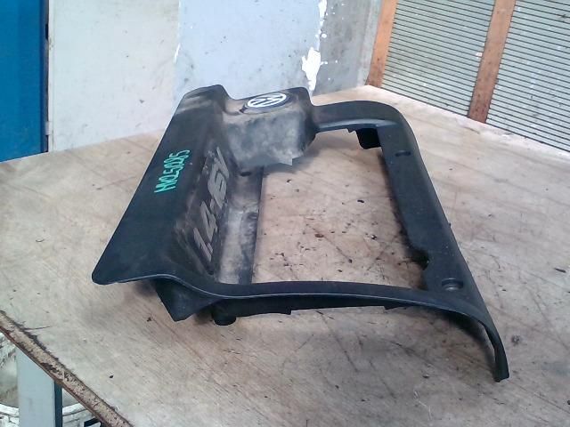 bontott VW GOLF IV Felső Motorburkolat