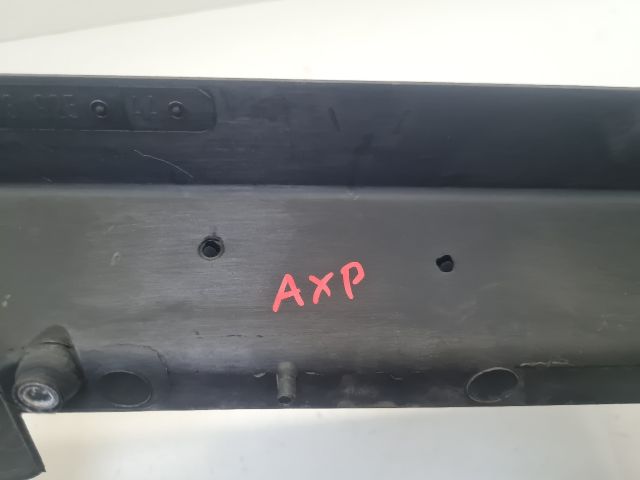 bontott VW GOLF IV Felső Motorburkolat