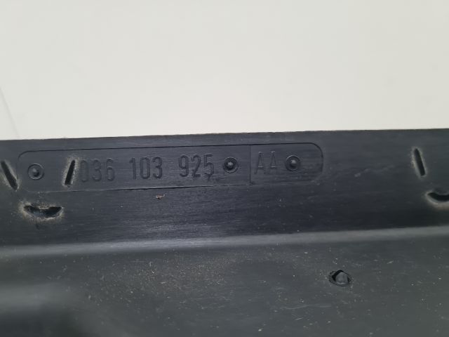 bontott VW GOLF IV Felső Motorburkolat