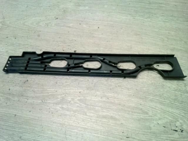 bontott VW GOLF IV Felső Motorburkolat