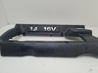 bontott VW GOLF IV Felső Motorburkolat