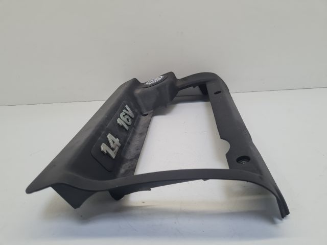 bontott VW GOLF IV Felső Motorburkolat