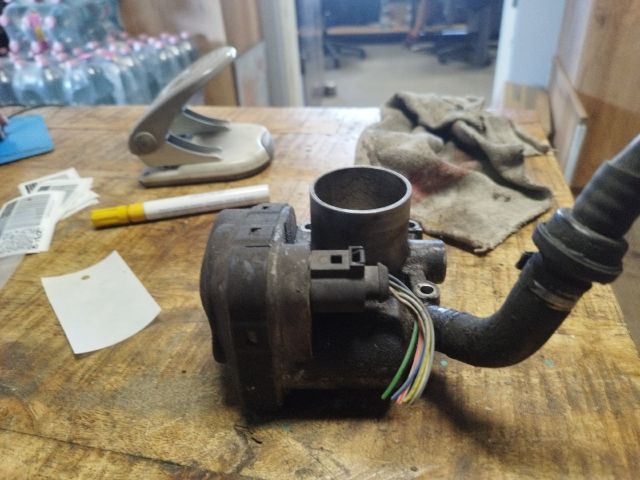 bontott VW GOLF IV Fojtószelep (Elektromos)