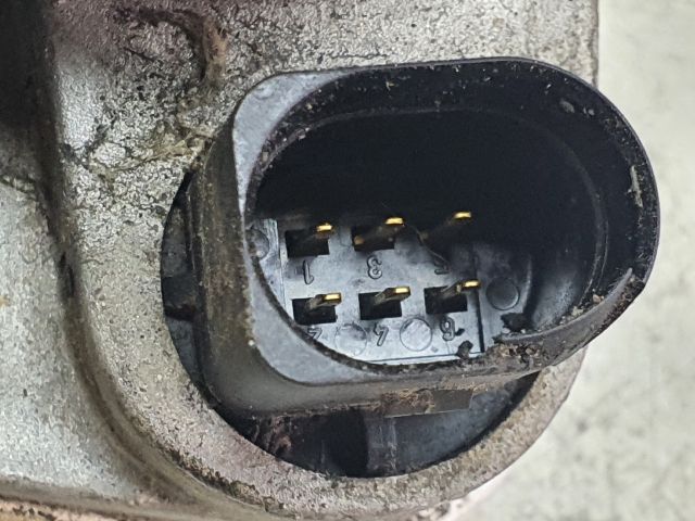 bontott VW GOLF IV Fojtószelep (Elektromos)