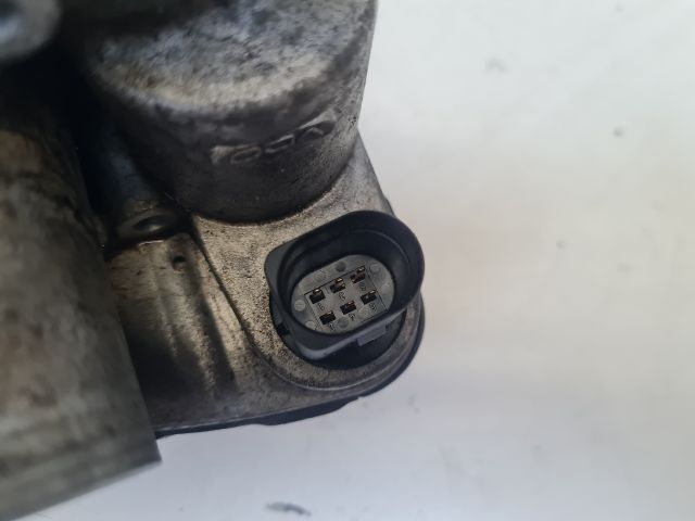 bontott VW GOLF IV Fojtószelep (Elektromos)