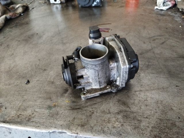 bontott VW GOLF IV Fojtószelep (Elektromos)