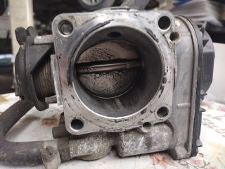 bontott VW GOLF IV Fojtószelep (Mechanikus)