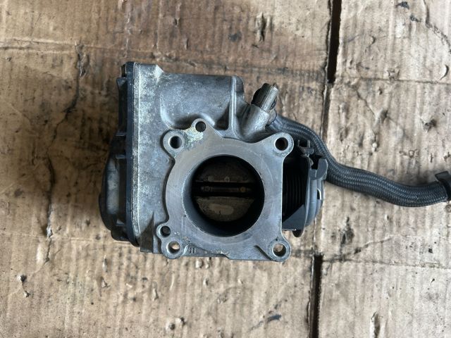 bontott VW GOLF IV Fojtószelep (Mechanikus)