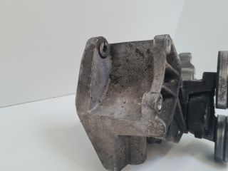 bontott VW GOLF IV Generátor Tartó Bak