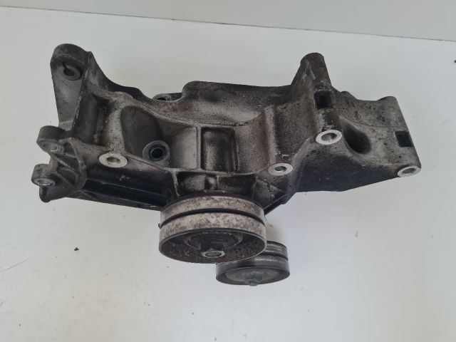 bontott VW GOLF IV Generátor Tartó Bak