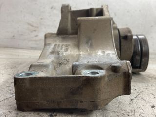 bontott VW GOLF IV Generátor Tartó Bak