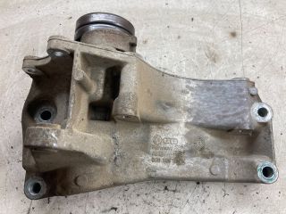 bontott VW GOLF IV Generátor Tartó Bak