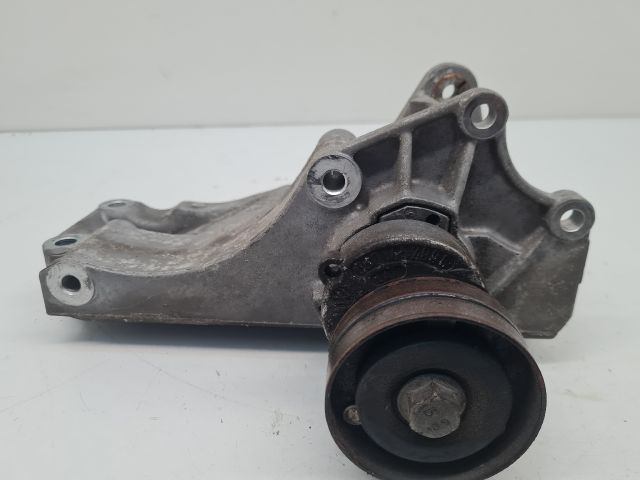 bontott VW GOLF IV Generátor Tartó Bak