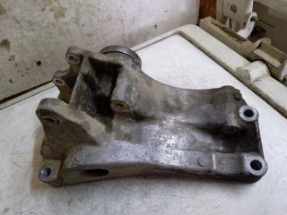 bontott VW GOLF IV Generátor Tartó Bak