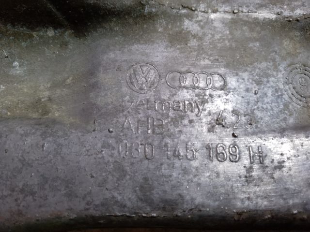 bontott VW GOLF IV Generátor Tartó Bak