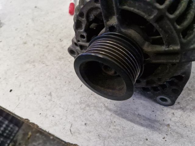 bontott VW GOLF IV Generátor