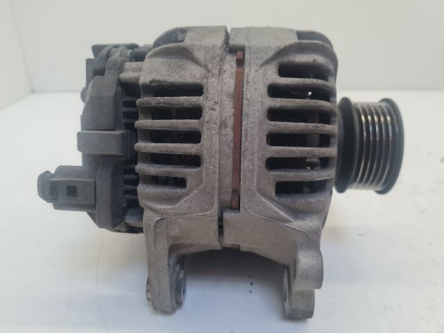 bontott VW GOLF IV Generátor