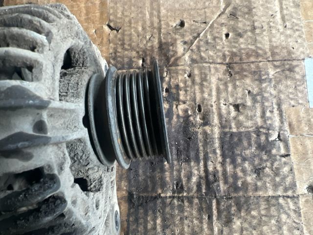 bontott VW GOLF IV Generátor