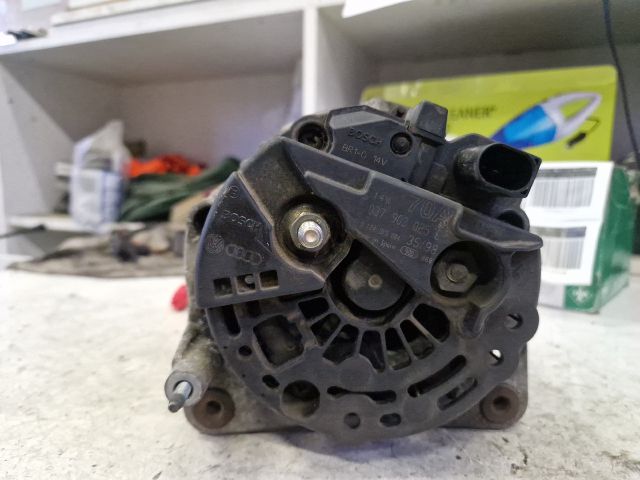 bontott VW GOLF IV Generátor