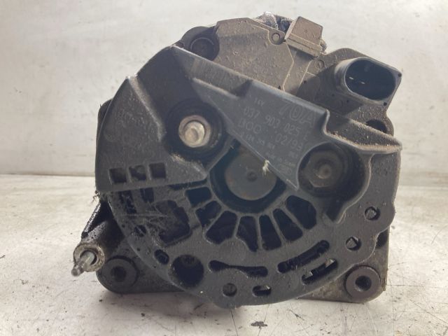 bontott VW GOLF IV Generátor